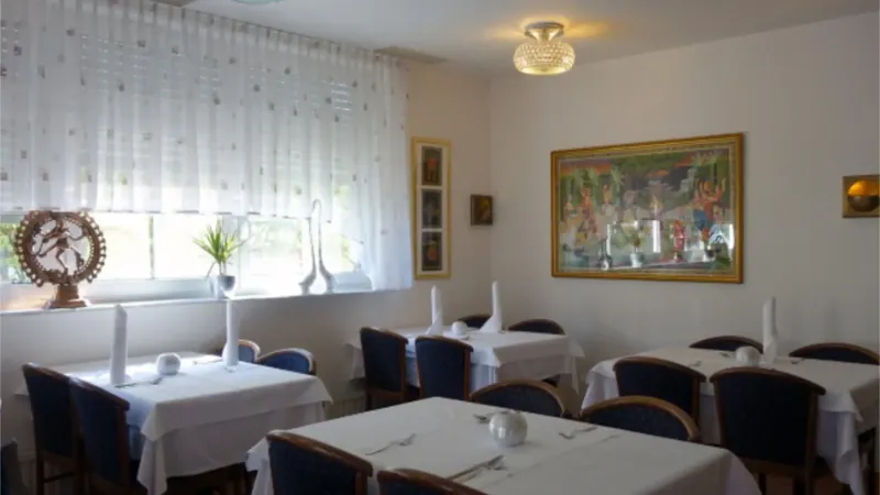 Indisches_Spezialitaetenrestaurant_Sangam_Ludwigsburg_Poppenweiler_02.webp