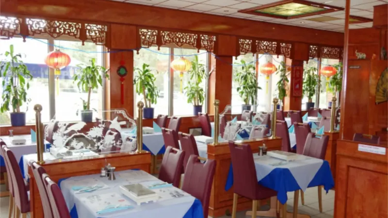 China_Restaurant_New_Wok_Men_Ostfildern_Scharnhauser_Park_02.webp