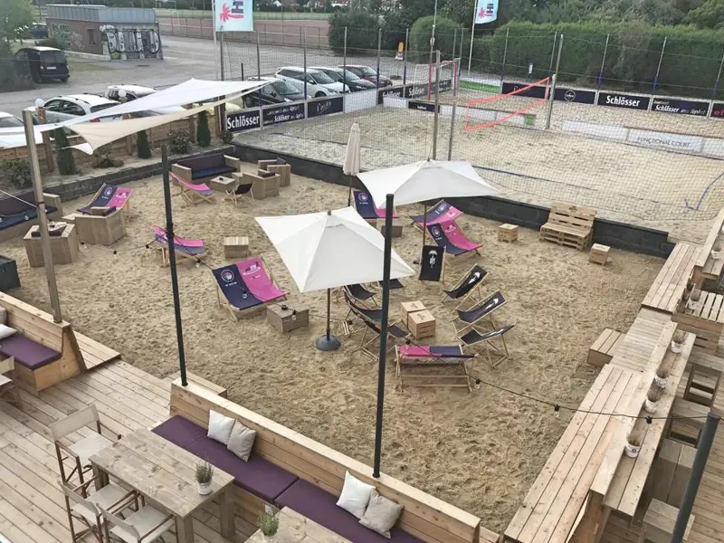 Hi Beach Restaurant & Lounge